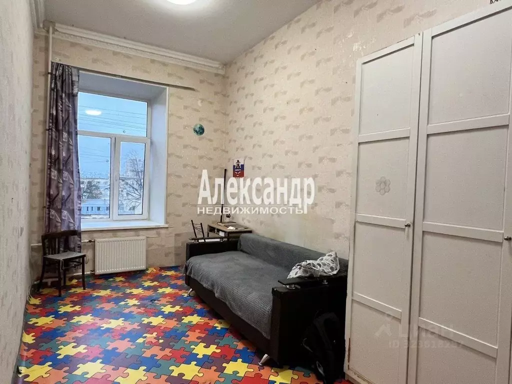 Комната Санкт-Петербург 12-я Васильевского острова линия, 15 (16.9 м) - Фото 1