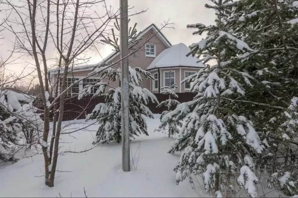 Дом в Вологодская область, д. Емельяново ул. Новая, 2 (224 м) - Фото 1