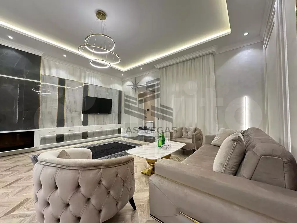 2-к. квартира, 90 м, 10/14 эт. - Фото 1