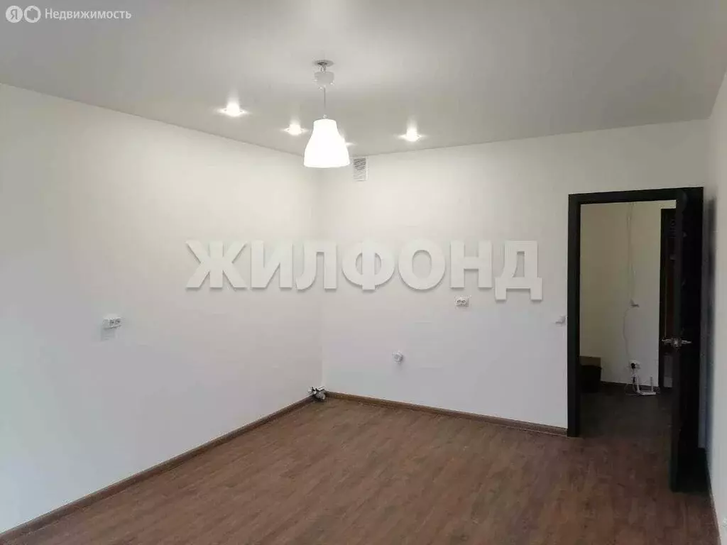 2-комнатная квартира: Новосибирск, улица Михаила Востокова, 4 (45 м) - Фото 1