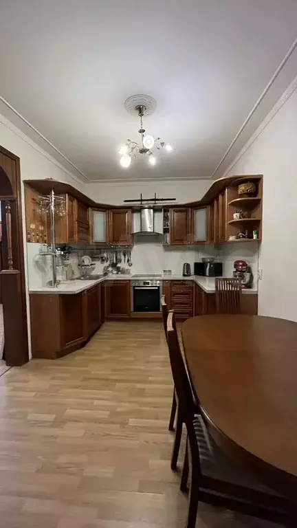 3-к. квартира, 100 м, 10/16 эт. - Фото 0