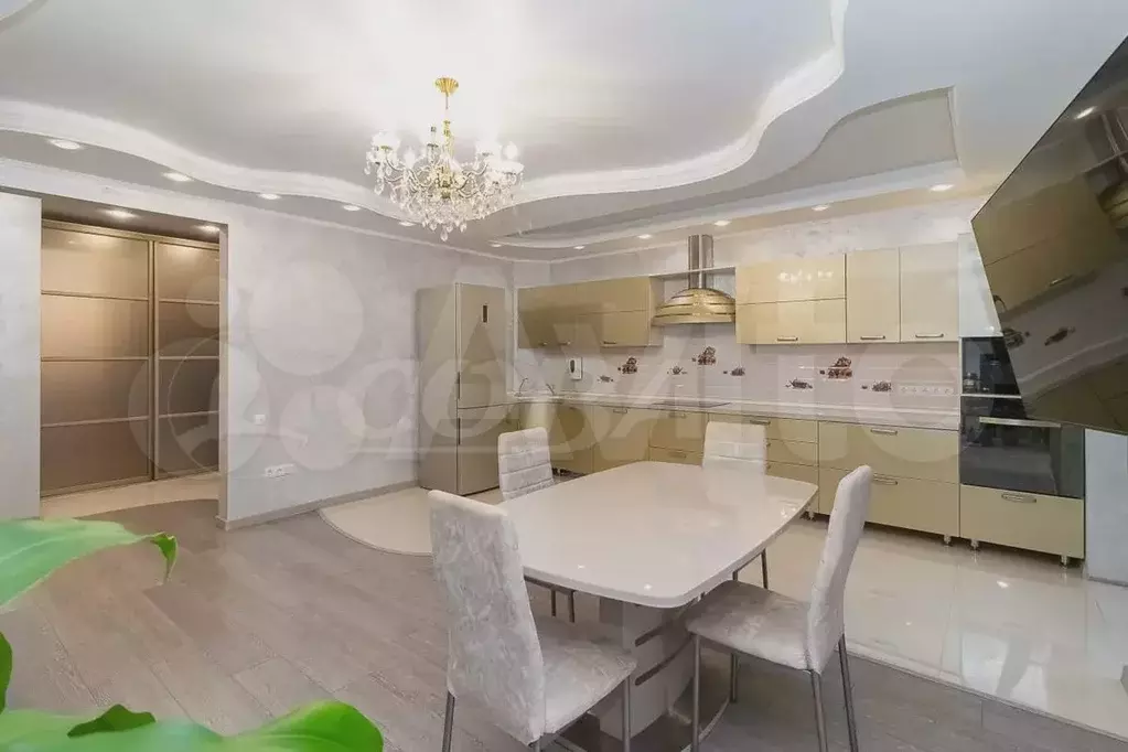 2-к. квартира, 63 м, 7/10 эт. - Фото 1
