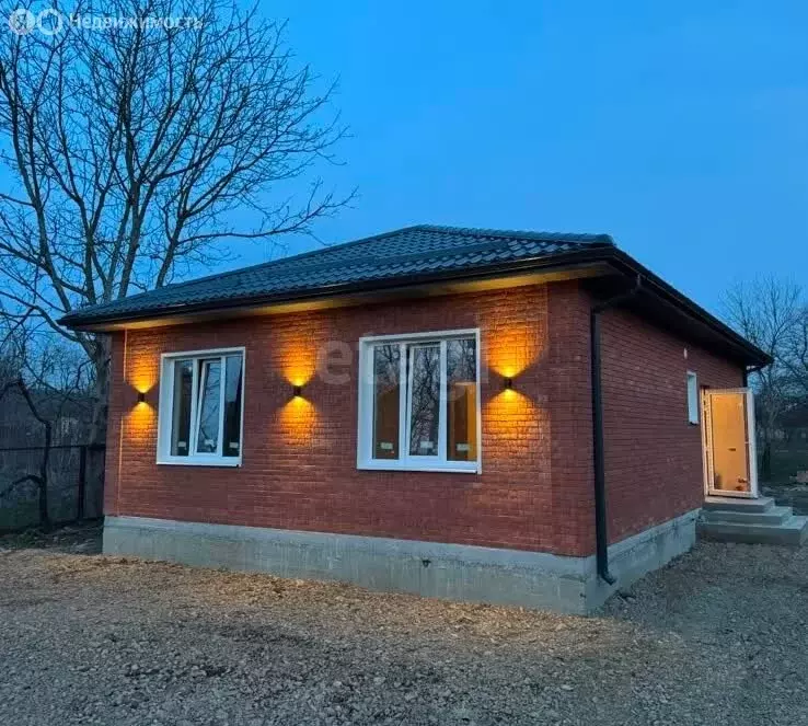 Дом в Майкоп, ДНТ Коммунальник-2, Цветочная улица (100 м) - Фото 1