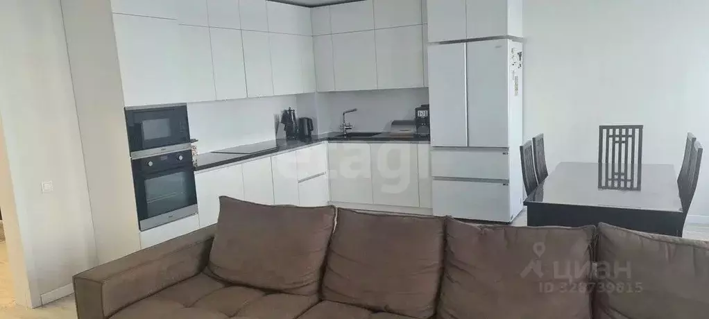 3-к кв. Иркутская область, Иркутск ул. Красных Мадьяр, 29 (100.0 м) - Фото 1