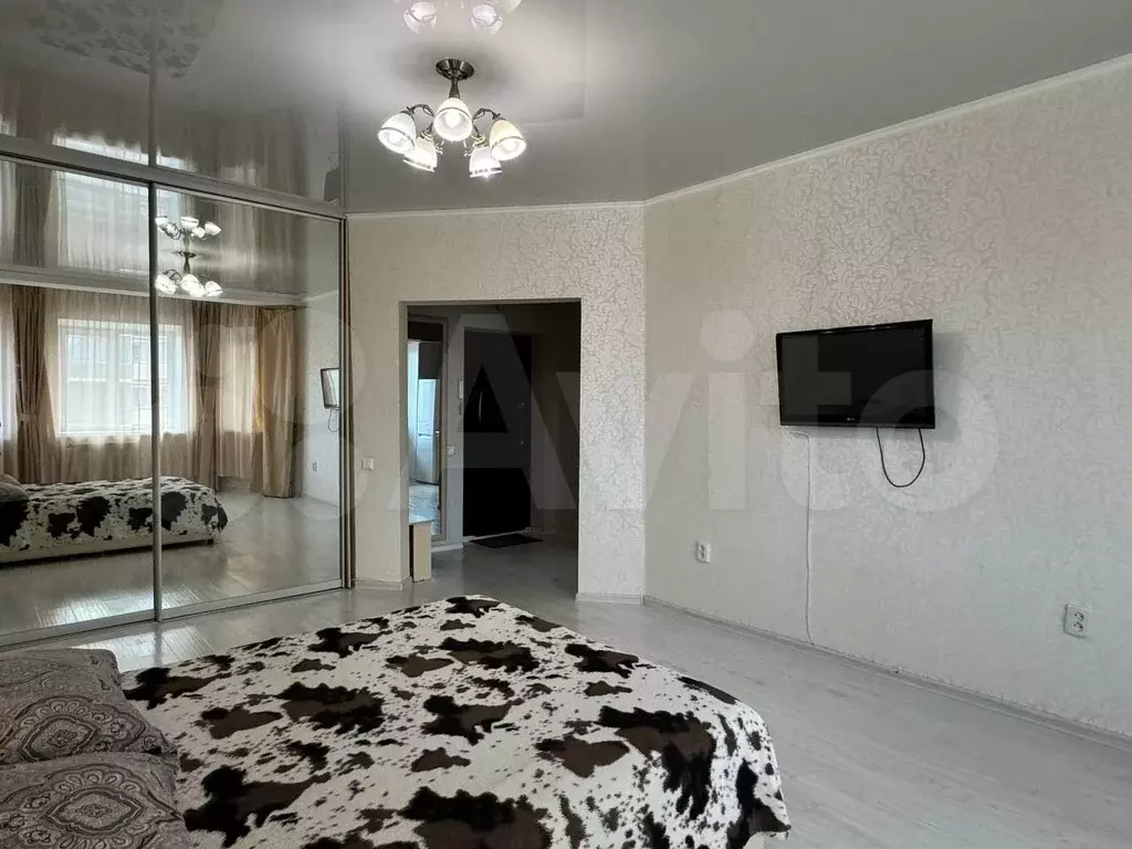 1-к. квартира, 45 м, 3/5 эт. - Фото 0