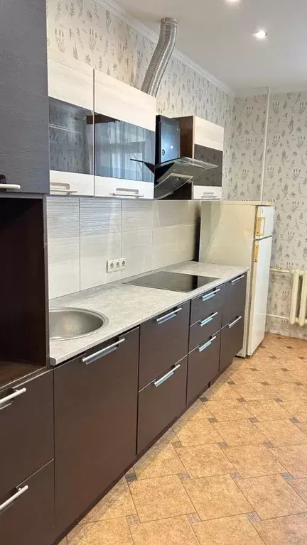 1-к кв. Оренбургская область, Оренбург Салмышская ул., 64/3 (38.0 м) - Фото 1