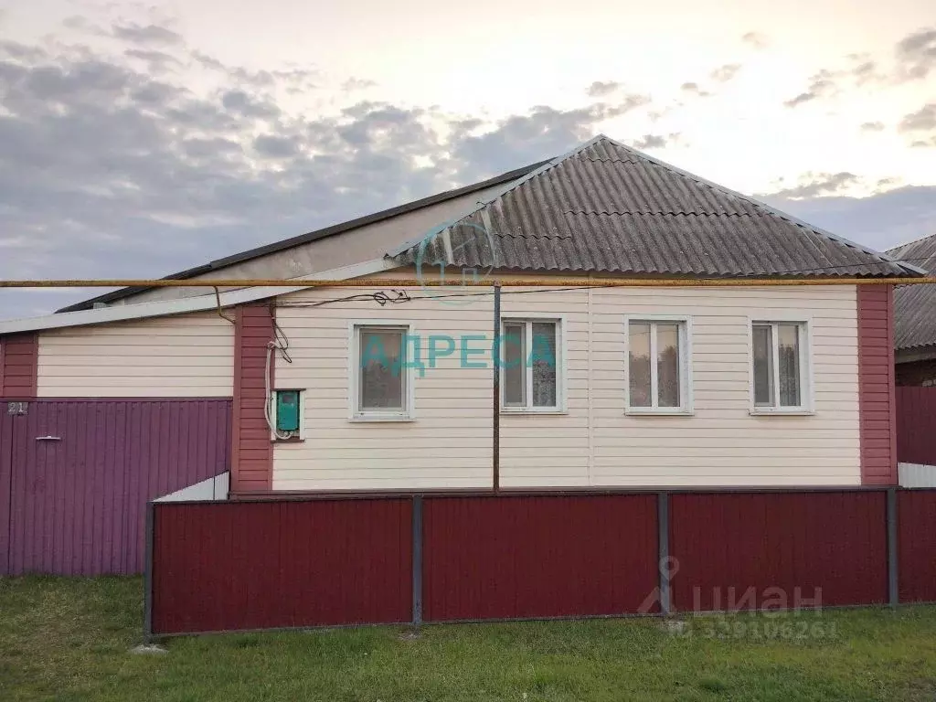 Дом в Белгородская область, Поселок Чернянка городское поселение, ... - Фото 1