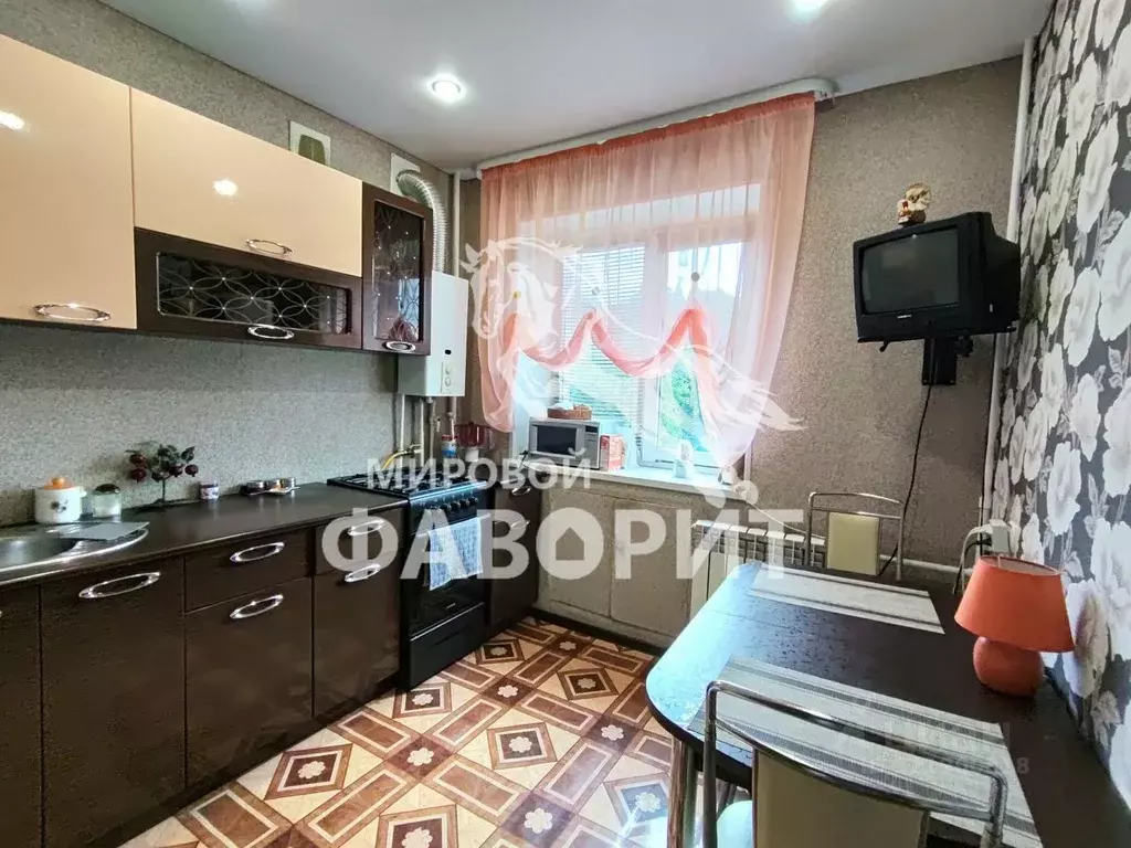 3-к кв. Оренбургская область, Оренбург Одесская ул., 121 (45.0 м) - Фото 1