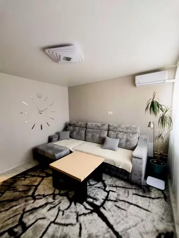 Студия Самарская область, Тольятти ул. 40 лет Победы, 51В (27.0 м) - Фото 1