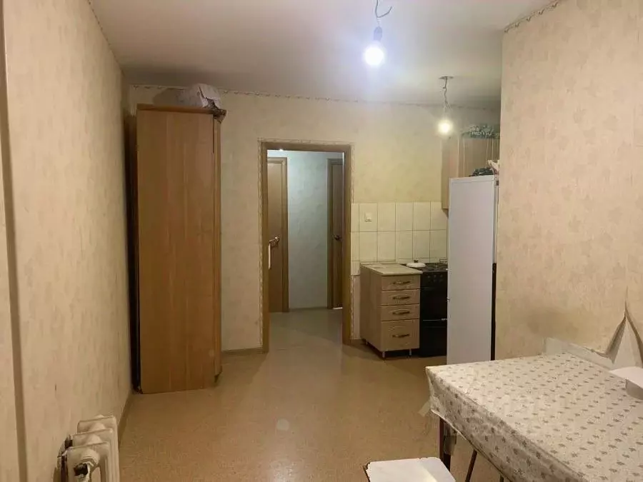 3-к кв. Воронежская область, Воронеж ул. Машиностроителей, 82 (71.5 м) - Фото 1