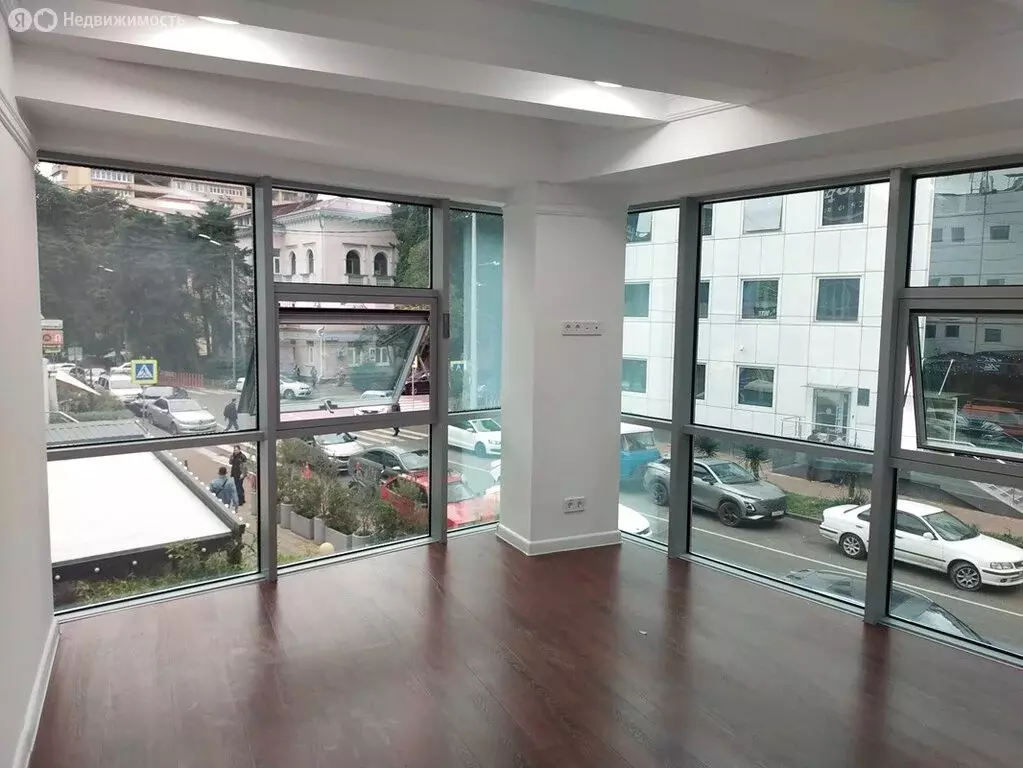 Офис (26 м) - Фото 1