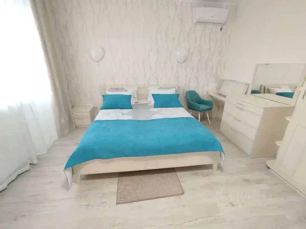 3-к кв. Краснодарский край, Анапа Терская ул., 4 (96.0 м) - Фото 0