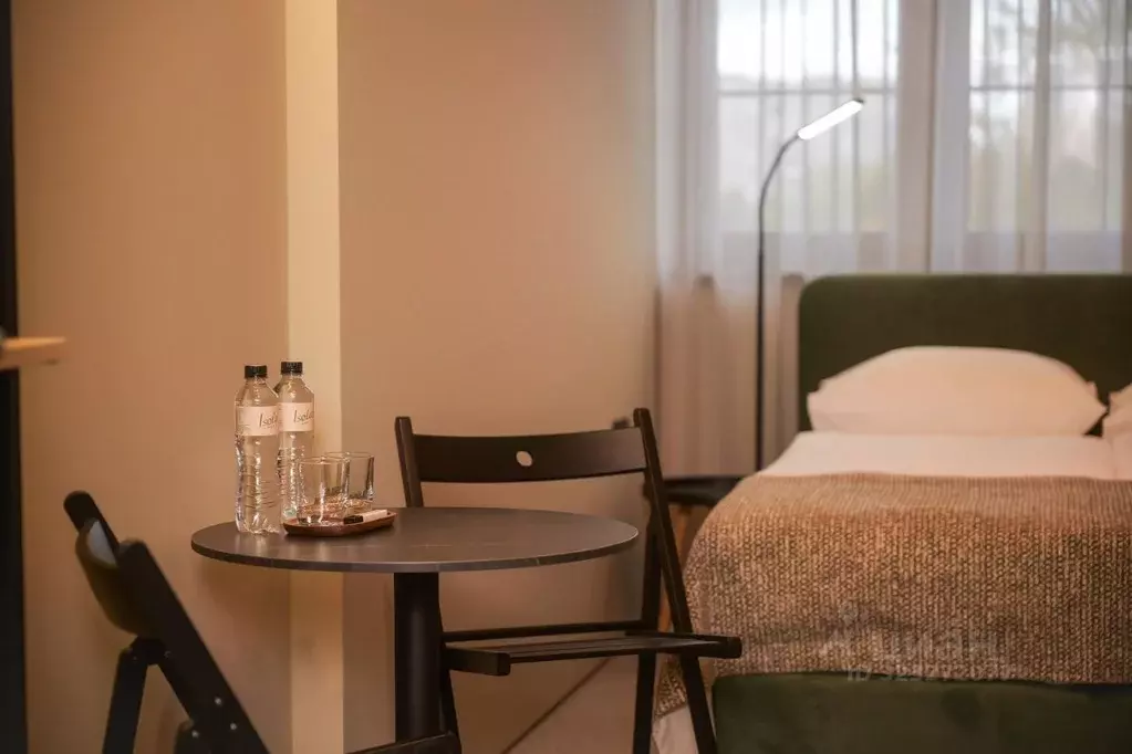 Комната Калининградская область, Калининград Октябрьская ул., 4 (15.0 ... - Фото 1