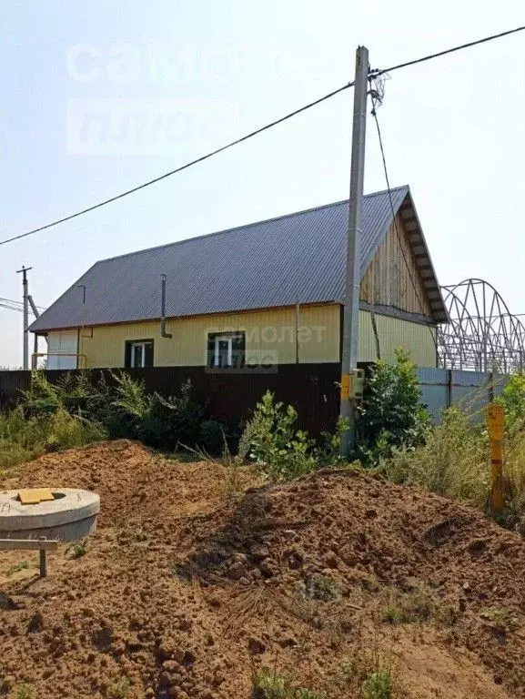 Дом в Оренбургская область, Оренбургский район, с. Каменноозерное ... - Фото 0