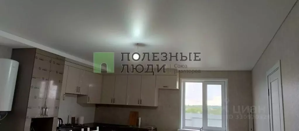 Дом в Орловская область, Орловский муниципальный округ, с. Альшань ул. ... - Фото 1