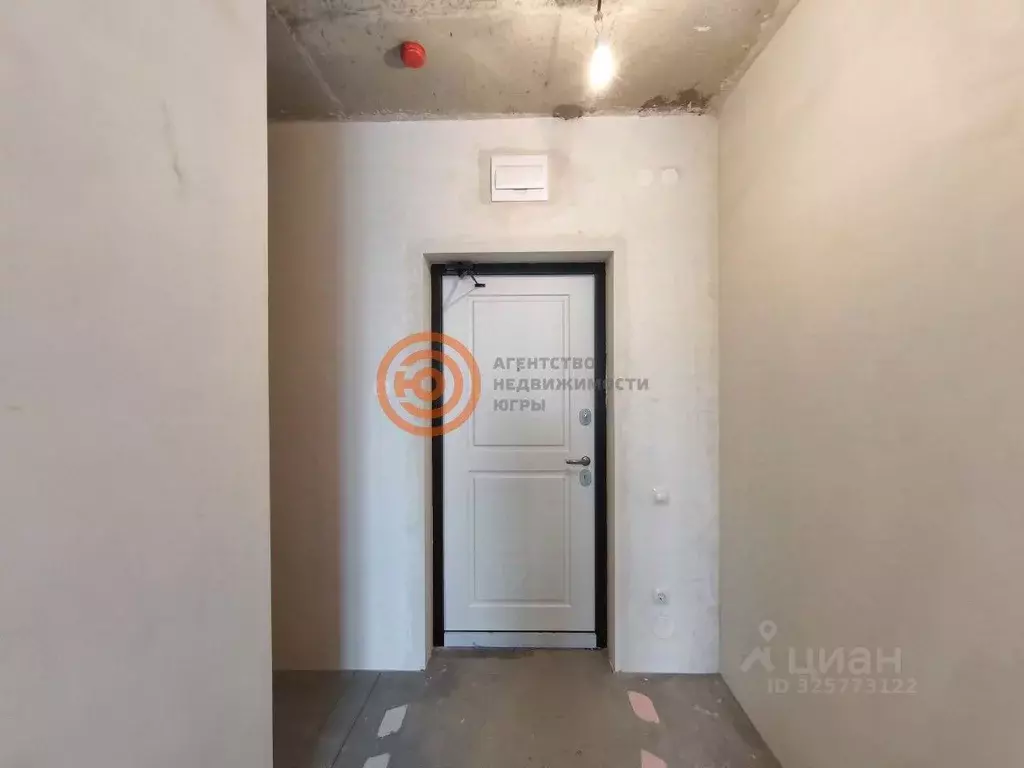 2-к кв. Тюменская область, Тюмень ул. Геннадия Райкова, 19 (47.0 м) - Фото 1