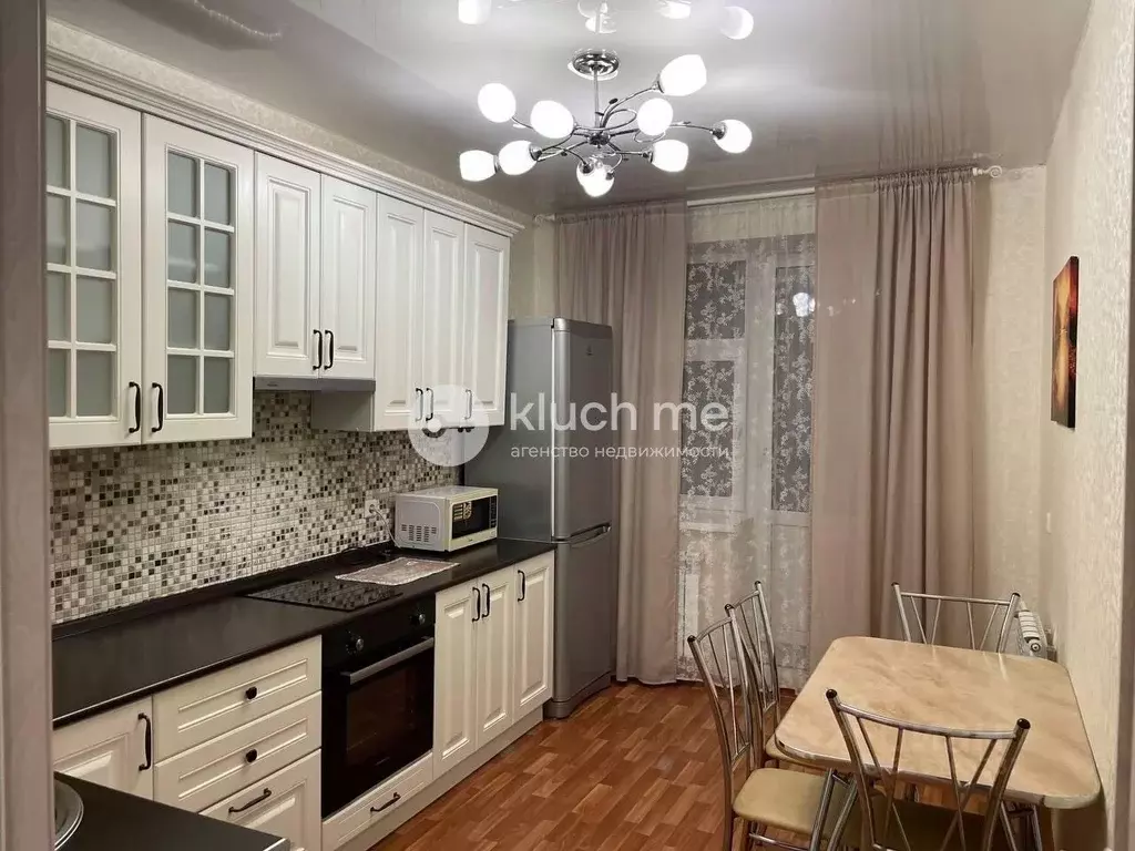 3-к кв. Татарстан, Казань ул. Баки Урманче, 6 (87.6 м) - Фото 1