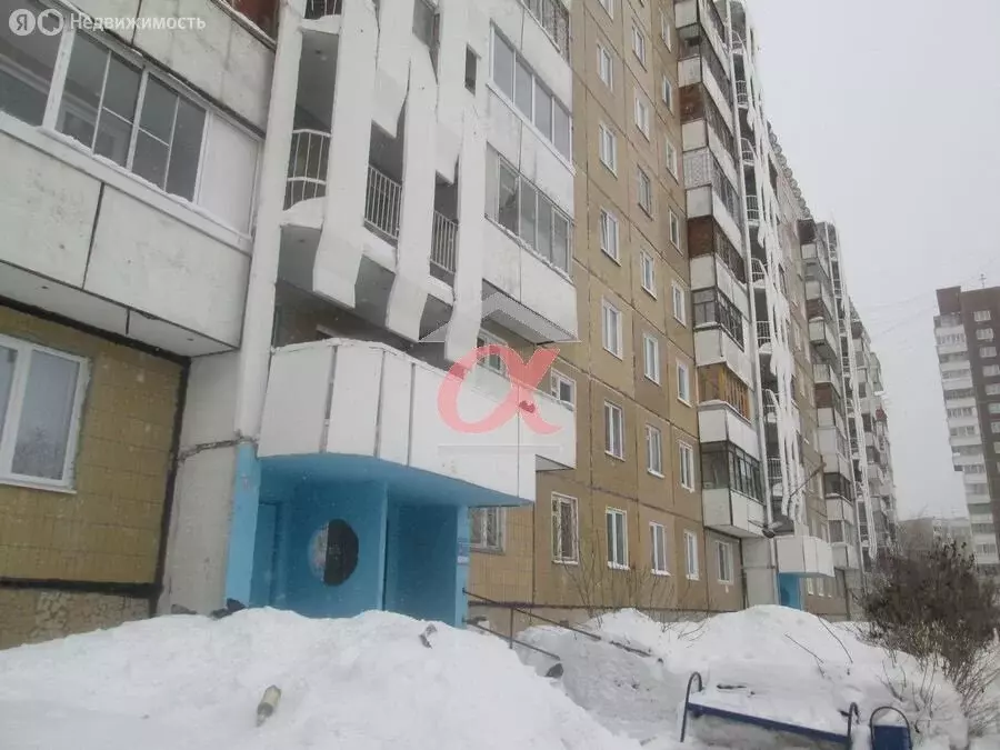 4-комнатная квартира: Кемерово, Комсомольский проспект, 63 (78 м) - Фото 0