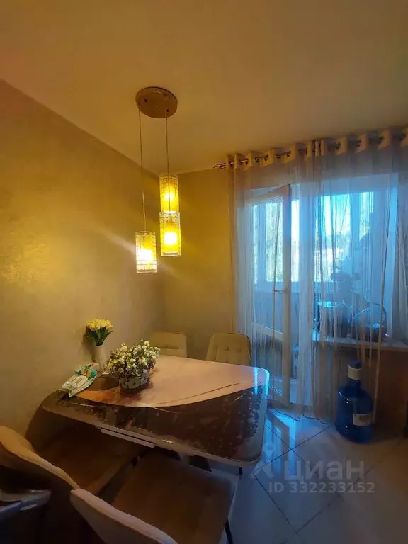 2-к кв. Псковская область, Псков Рижский просп., 68 (54.0 м) - Фото 1