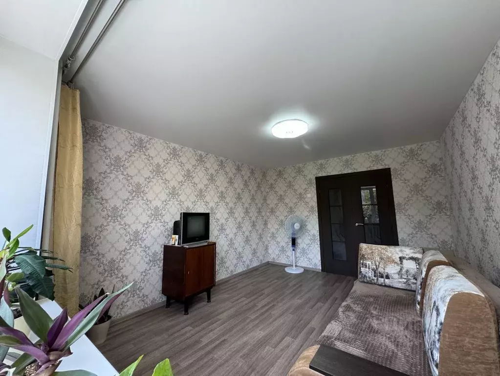 2-к кв. Кировская область, Киров ул. Ленина, 15 (46.1 м) - Фото 2