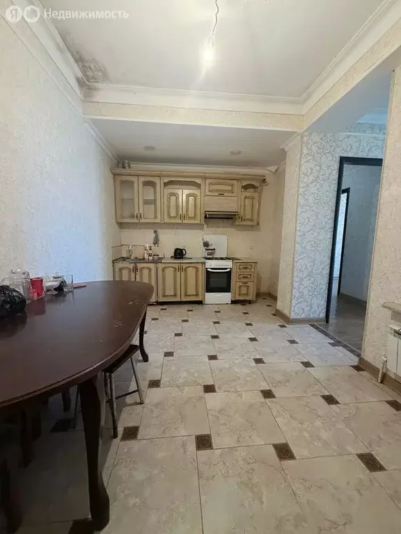 3-комнатная квартира: Махачкала, Ванашимахинская улица, 5 (94 м) - Фото 2