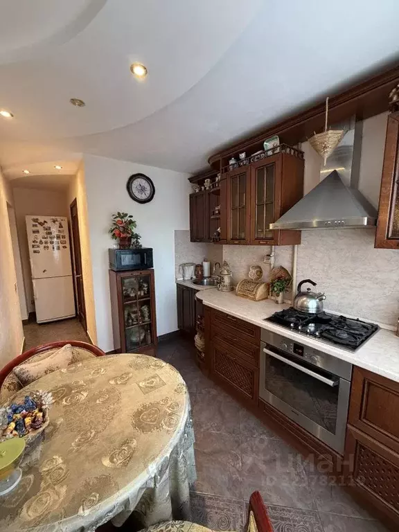 4-к кв. Омская область, Омск ул. Лермонтова, 132 (61.3 м) - Фото 1