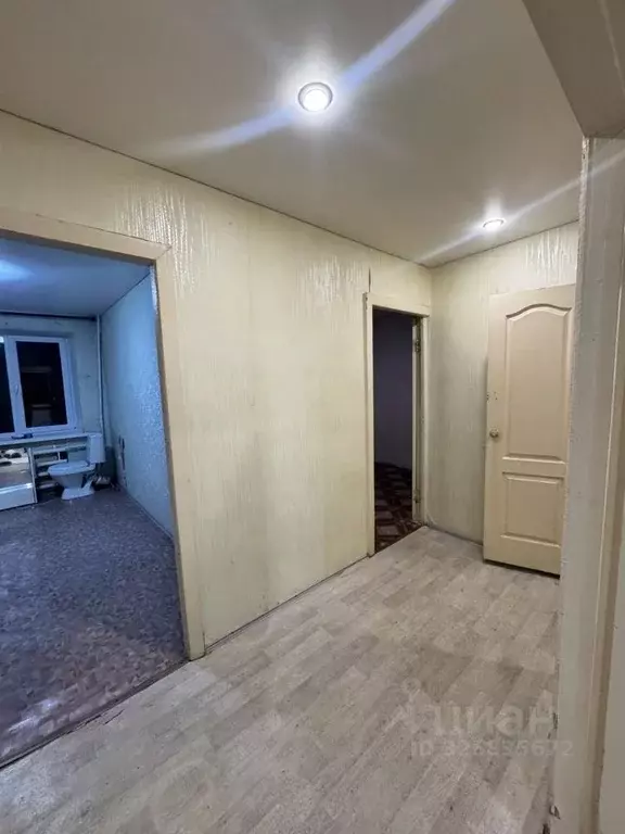 3-к кв. Саратовская область, Энгельс ул. Тельмана, 158 (60.4 м) - Фото 0