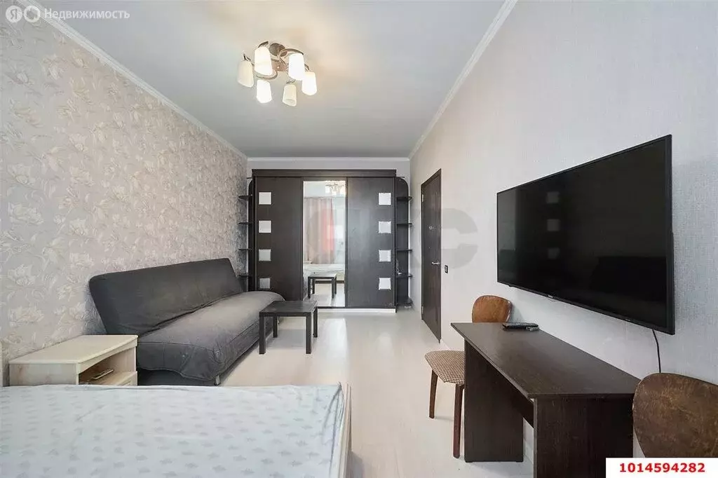 1-комнатная квартира: Краснодар, Ленинский переулок, 6 (41 м) - Фото 0