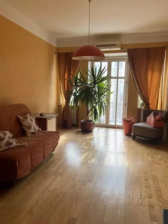 2-к кв. Астраханская область, Астрахань ул. Бурова, 6 (52.0 м) - Фото 1