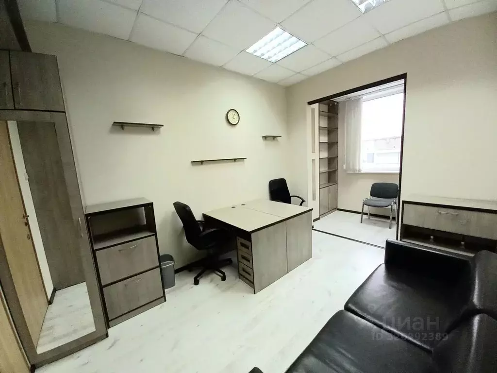 Офис в Новосибирская область, Новосибирск ул. Крылова, 36 (16 м) - Фото 1