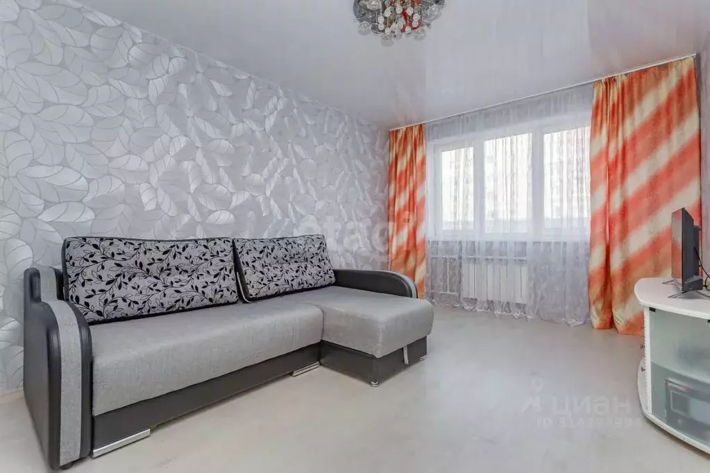 2-к кв. Приморский край, Владивосток ул. Нейбута, 83 (51.2 м) - Фото 0