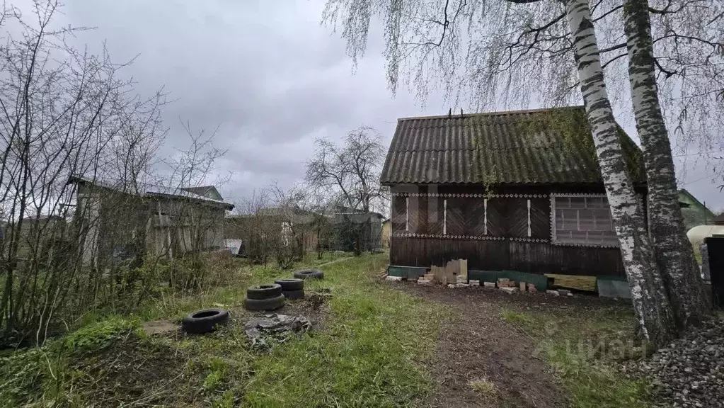 Дом в Ленинградская область, Киришский район, Кусинское с/пос, Чайка ... - Фото 1
