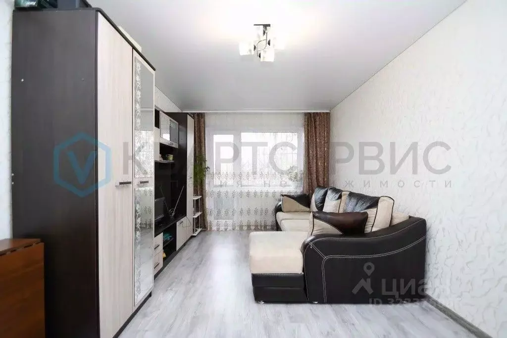 2-к кв. Омская область, Омск ул. Челюскинцев, 101 (44.6 м) - Фото 1