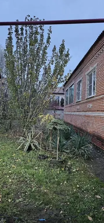 Дом в Ростовская область, Шахты просп. Карла Маркса (250 м) - Фото 1