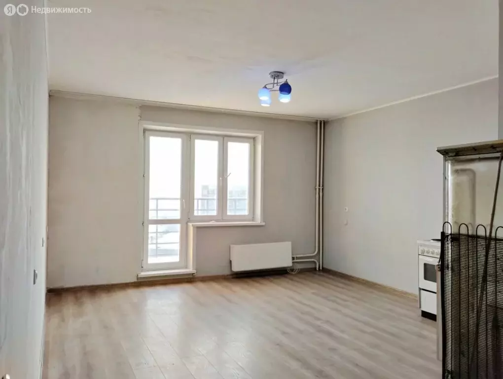 Квартира-студия: Курган, жилой район Заозёрный, 1-й микрорайон, улица ... - Фото 2