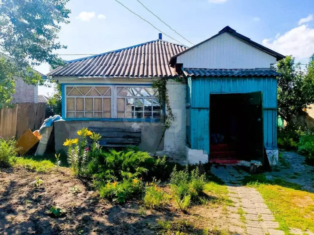 Дом в Белгородская область, Валуйский муниципальный округ, Уразово рп ... - Фото 1