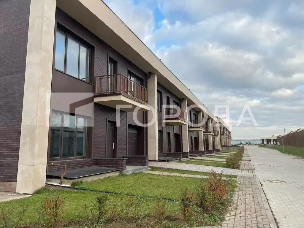 Таунхаус в Московская область, Одинцовский городской округ, д. . - Фото 1