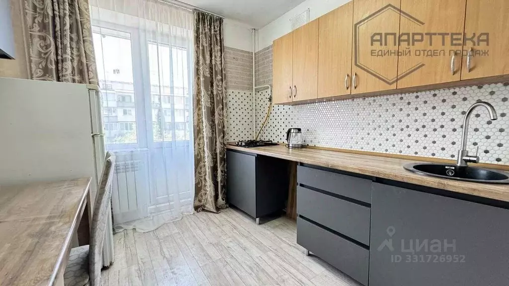 1-к кв. Севастополь ул. Генерала Лебедя, 24 (30.5 м) - Фото 2