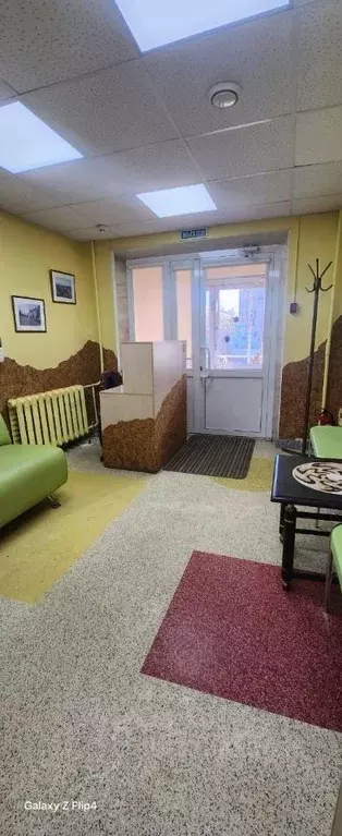 Офис в Удмуртия, Ижевск ул. 10 лет Октября, 24 (71 м) - Фото 0