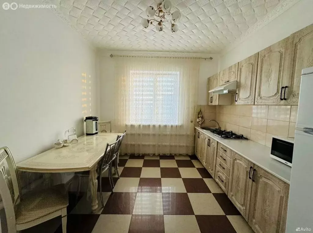 Дом в село Октябрьский Городок, улица Дружбы (115 м) - Фото 0