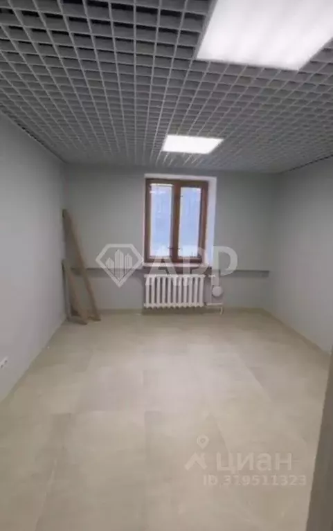 Помещение свободного назначения в Татарстан, Казань ул. Короленко, 52а ... - Фото 1