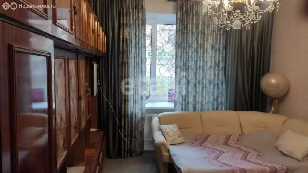 1к в 3-комнатной квартире (18 м) - Фото 0