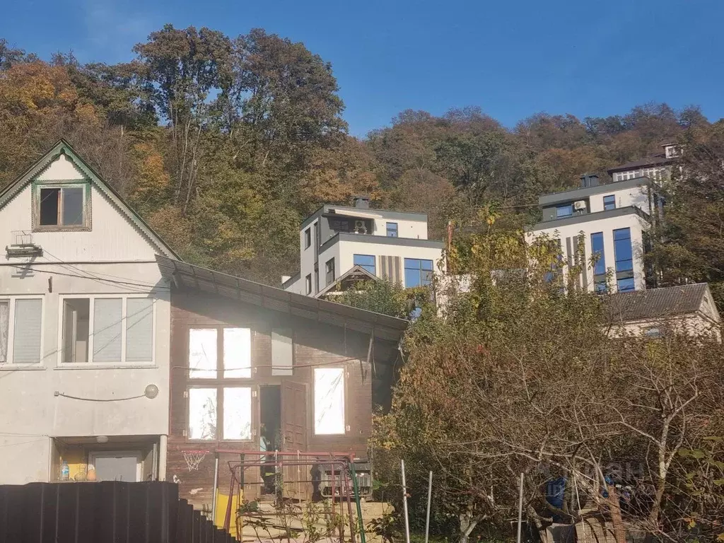 Дом в Краснодарский край, Сочи пл. Флага (61 м) - Фото 1