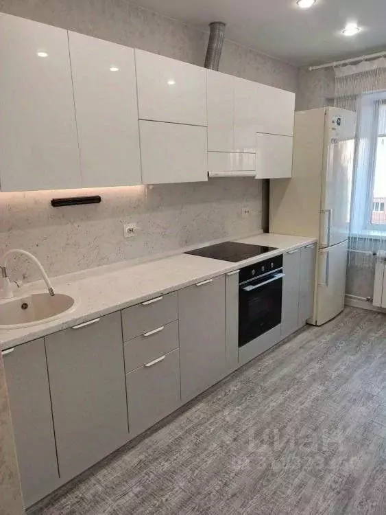 2-к кв. Иркутская область, Иркутск Братская ул., 7/12 (52.2 м) - Фото 0