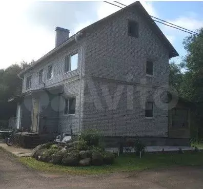 Аукцион: 3-к. квартира, 71,7 м, 1/2 эт. - Фото 0