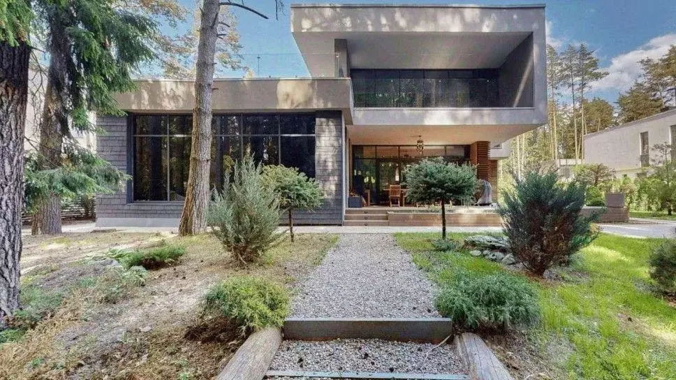 Коттедж, 545 м - Фото 1