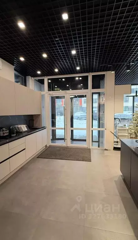 Помещение свободного назначения в Свердловская область, Екатеринбург ... - Фото 1