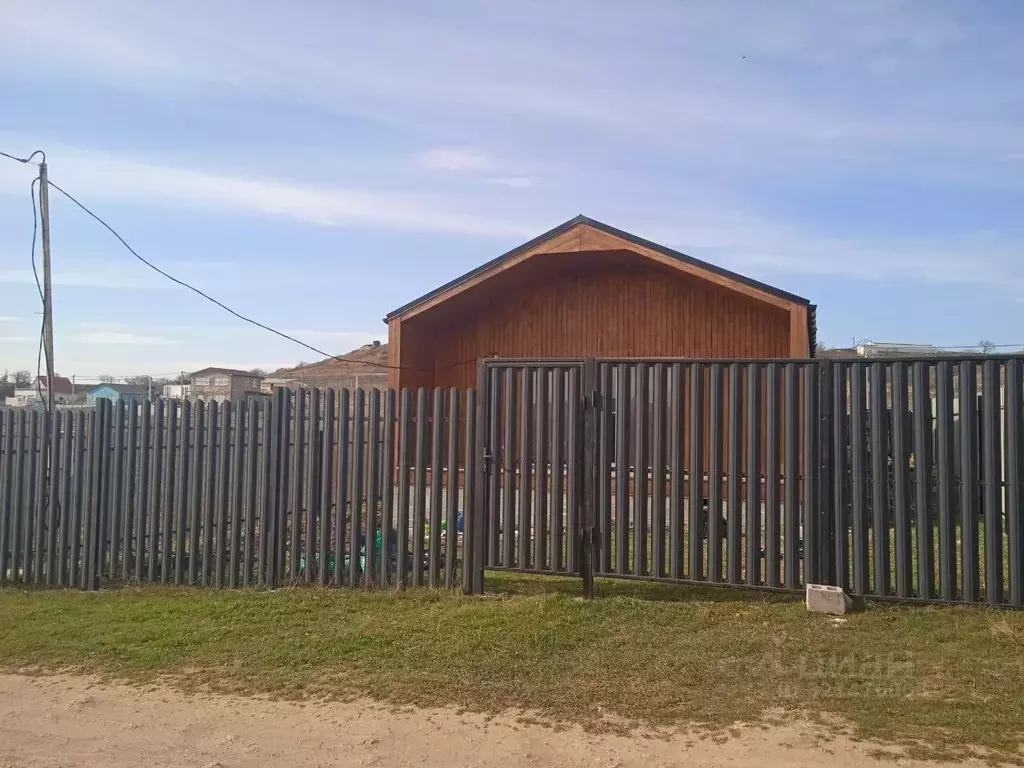 Дом в Севастополь ул. 2-я Линия (68 м) - Фото 1