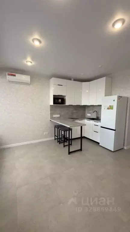 Студия Краснодарский край, Краснодар Российская ул., 257/7 (23.3 м) - Фото 1