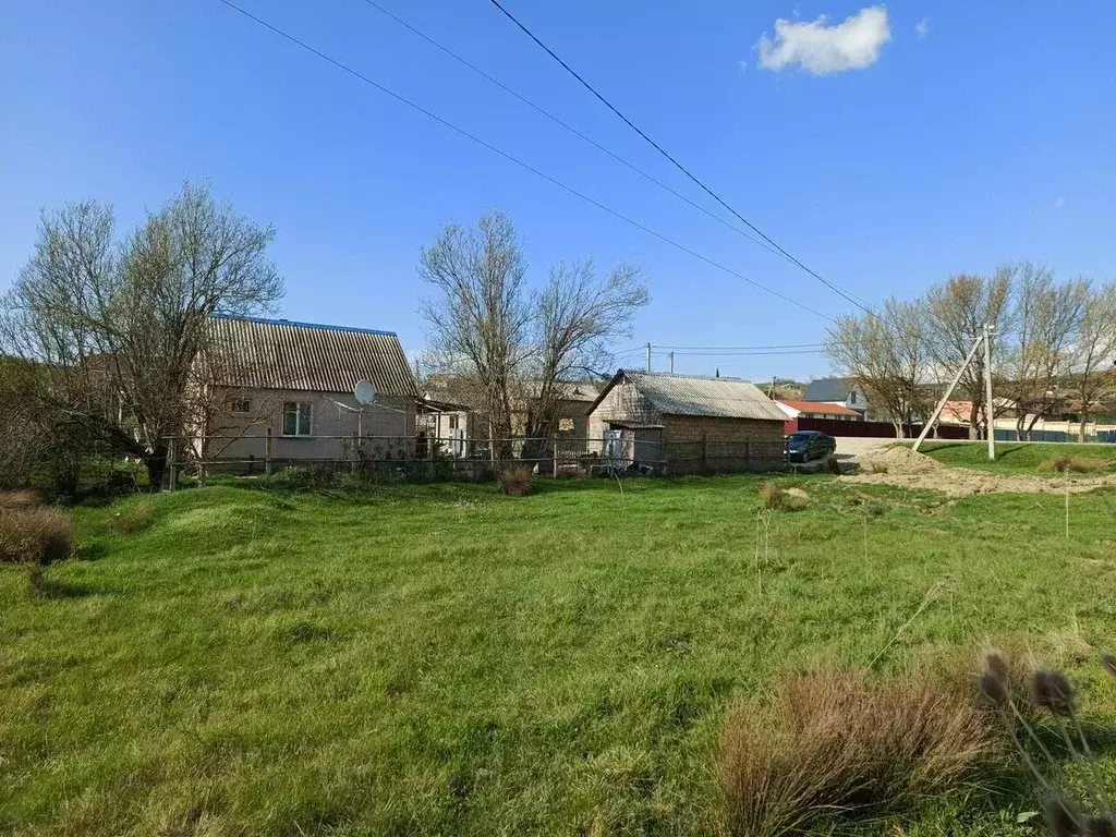 Участок в Севастополь с. Россошанка, ул. Фролова, 1В (8.0 сот.) - Фото 0